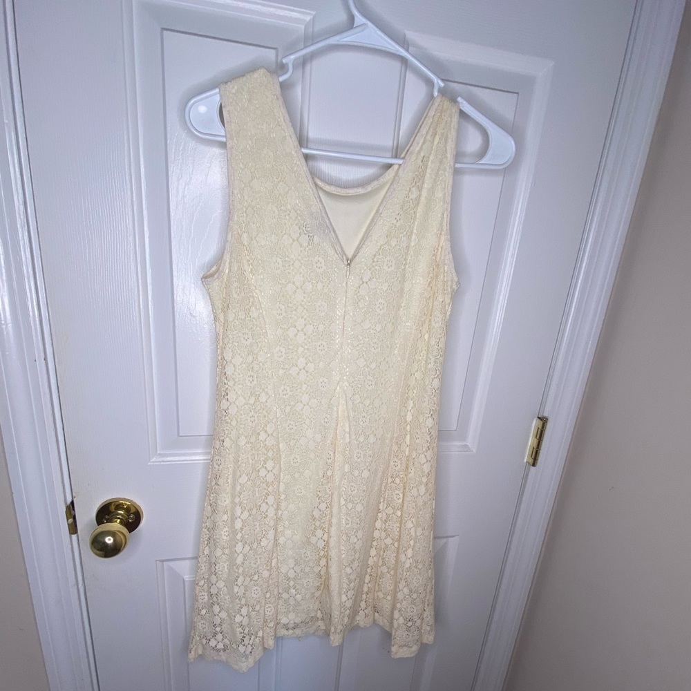 Lace dress
